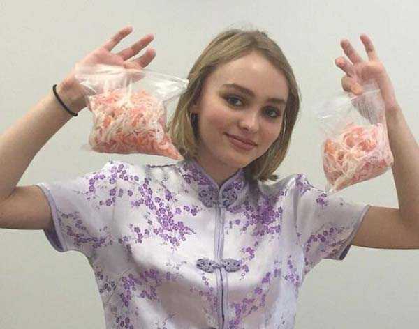 Lily-Rose-Melody-Depp (5)