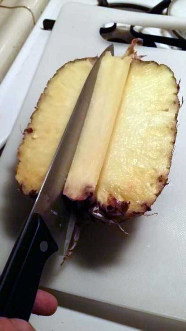 best way to cut a pineapple 4