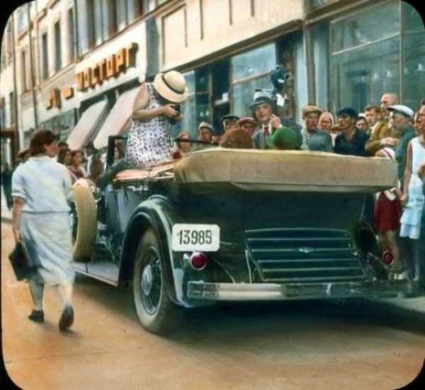 Colorized Vintage Photos of 1931 Moscow (77 photos)