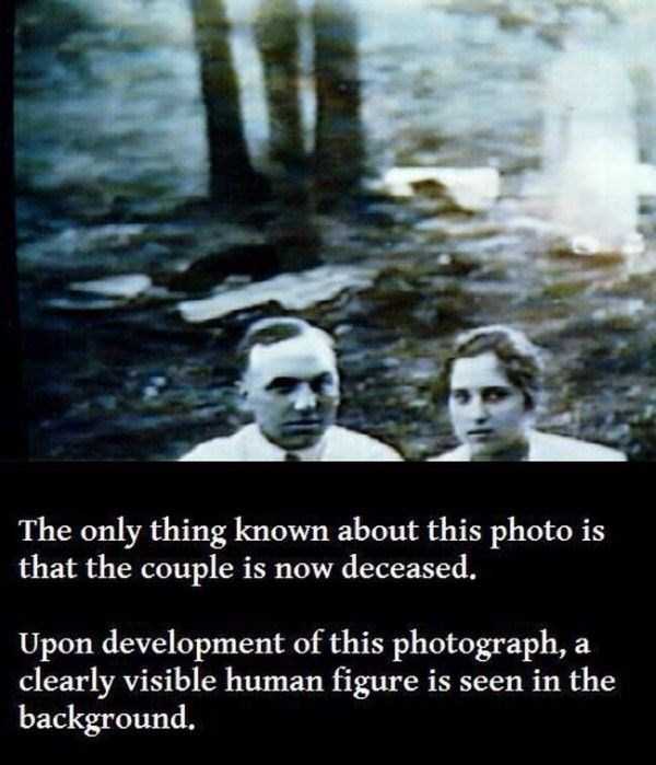 Creepy Photos That Are Apparently Real (19 photos)