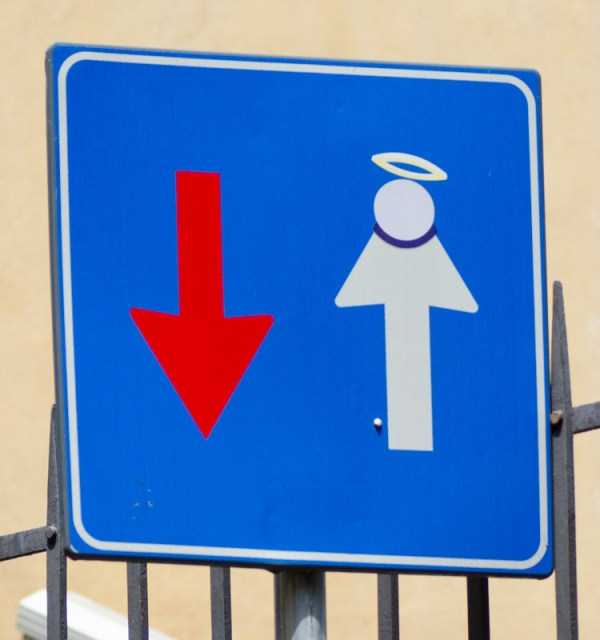 traffic signs in florence 27