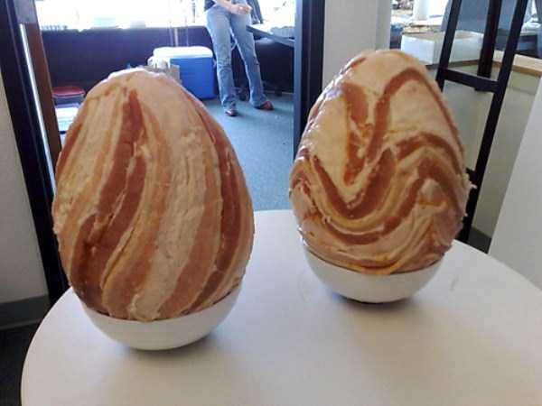 crazy things made out of bacon 19 Unconventional Uses of Bacon (25 photos)