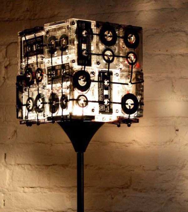 A New Purpose for Old VHS and Audio Cassette Tapes (43 photos)