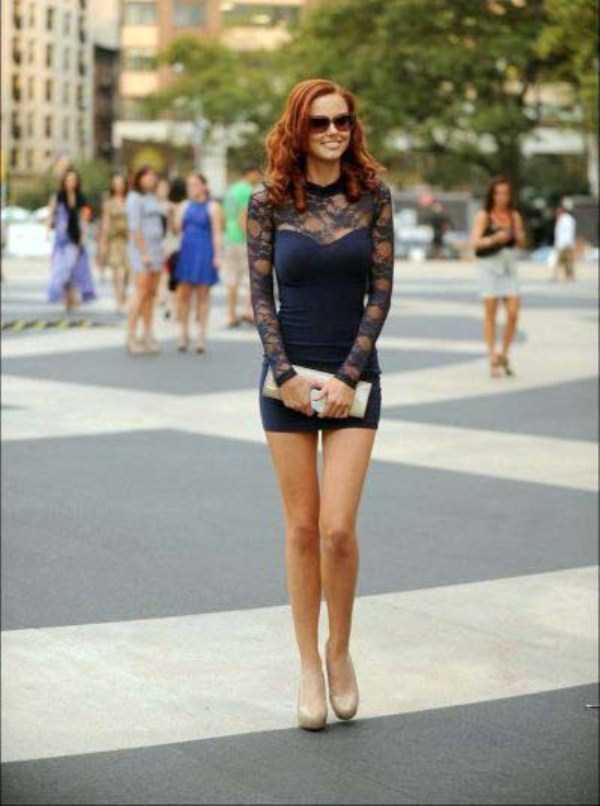 Hot Girls Spotted on the Streets (51 photos)