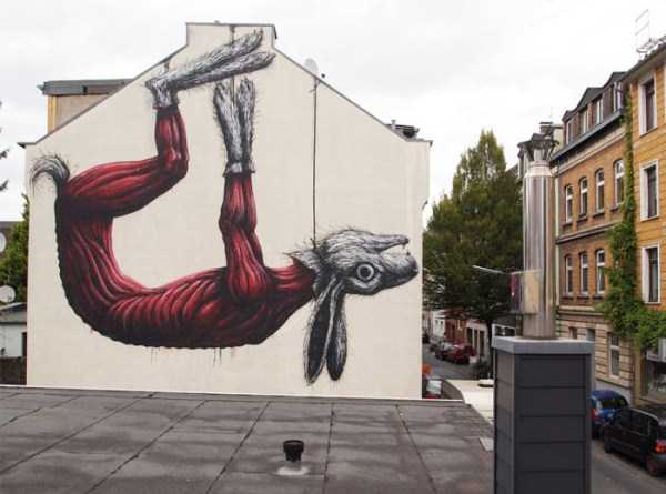 Street Art Works With Powerful Messages (30 photos)