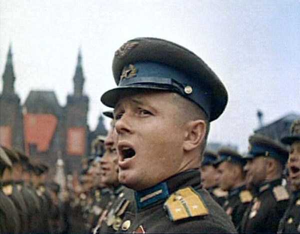 World War II Color Photographs (34 photos)