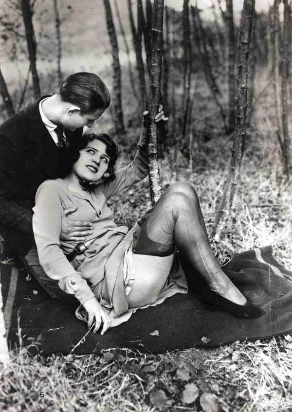 Erotic Postcards From The 1920s (25 photos)