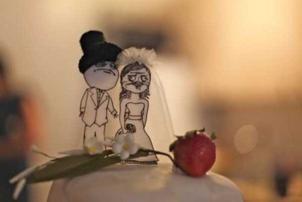 funny wedding cake toppers 2