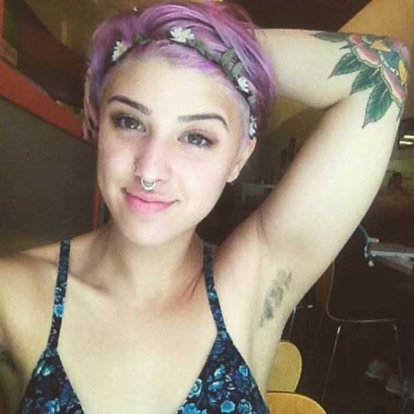 Girls With Hairy Armpits (50 photos)