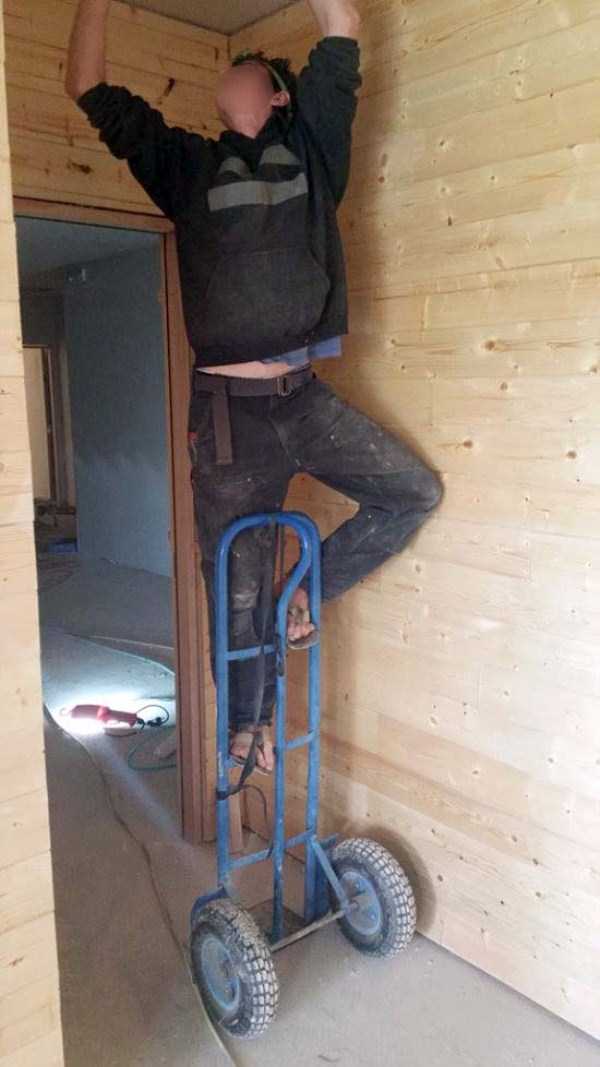 People Who Simply Neglect Safety Measures (25 photos)