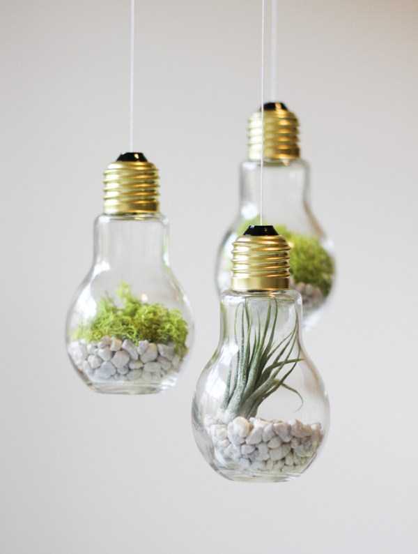 35 Awesomely Creative Ways to Reuse Old Lightbulbs (35 photos)