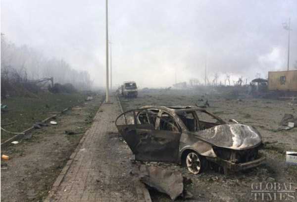Tianjin explosion 2 Eerie Pictures Show the Aftermath of Tianjin Explosions (41 photos)