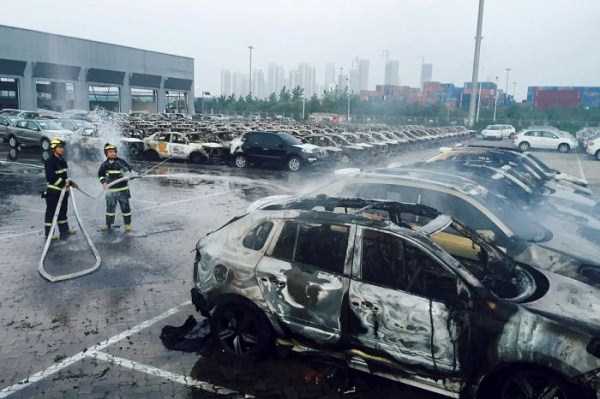Tianjin explosion 39 Eerie Pictures Show the Aftermath of Tianjin Explosions (41 photos)
