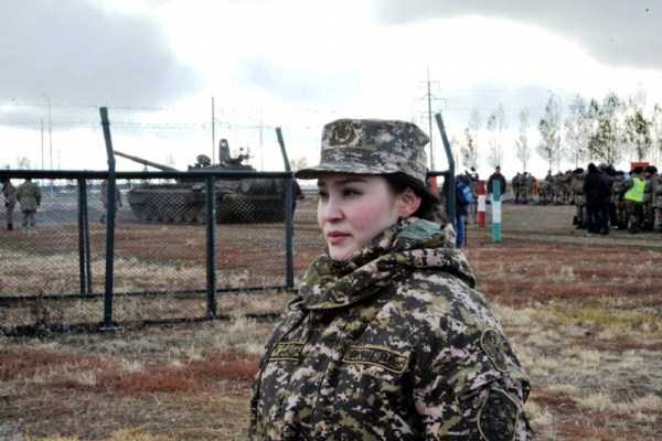 Brave Girls of Kazakhstans Armed Forces (33 photos)