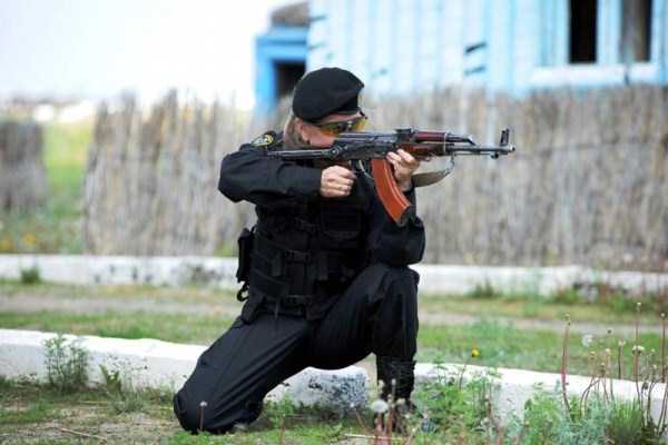 Brave Girls of Kazakhstans Armed Forces (33 photos)