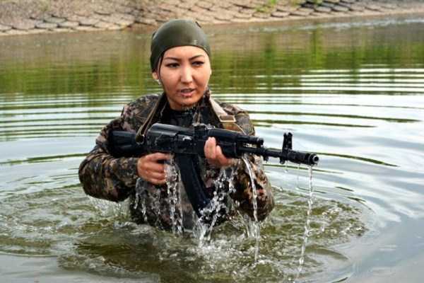 Brave Girls of Kazakhstans Armed Forces (33 photos)