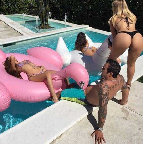 hot sexy girls pics 19 A Little Fun for Adults – Part 21 (69 photos)