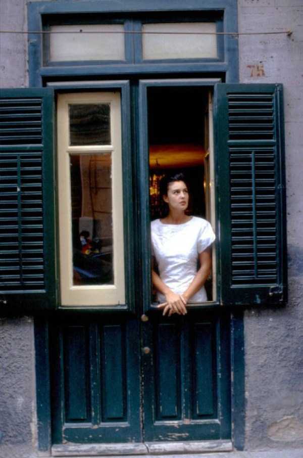 Beautiful Monica Bellucci in 1991 (32 photos)