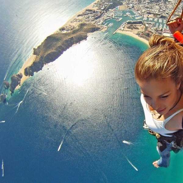 40 Adrenaline Filled Selfies (40 photos)