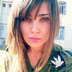 israel army girls (32)