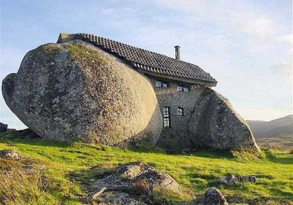 Architecture Gone Really Mad (34 photos)