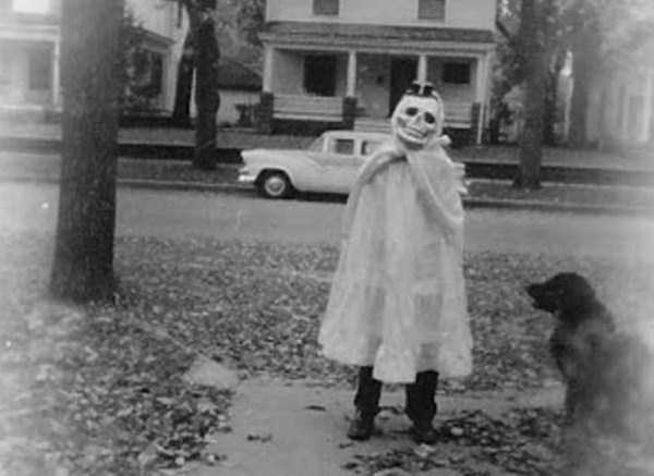 29 Utterly Creepy Pictures from the Past (29 photos)