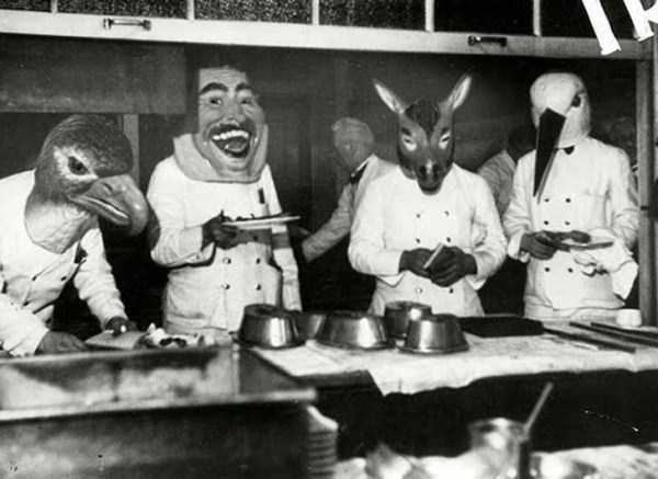 29 Utterly Creepy Pictures from the Past (29 photos)