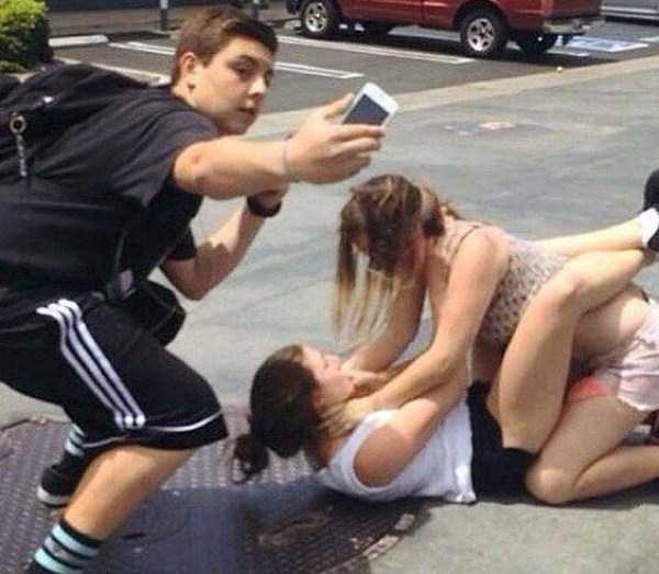 Hey, Look at Me, I Got a Camera! (40 photos)