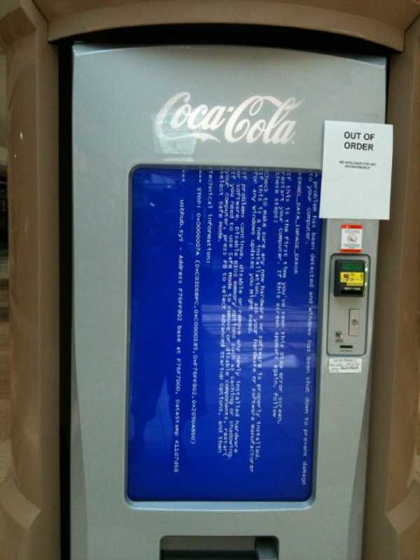 Blue Screen of Death (BSOD) is Everywhere (35 photos)