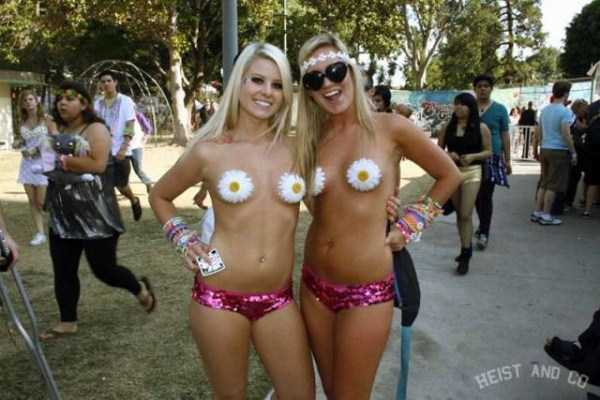 A Little Fun for Adults – Part 37 (70 photos)