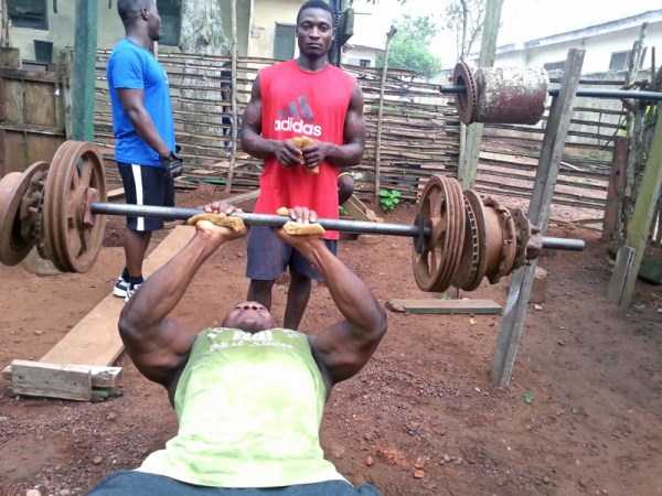 Primitive DIY Gym Equipment (24 photos)