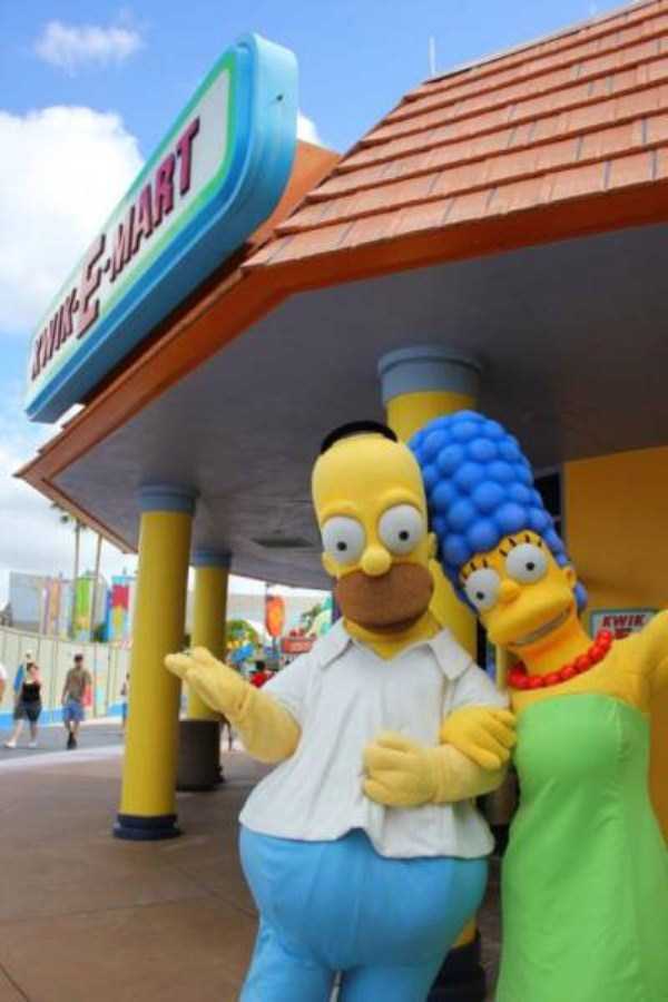 Real Life Springfield from The Simpsons (26 photos)