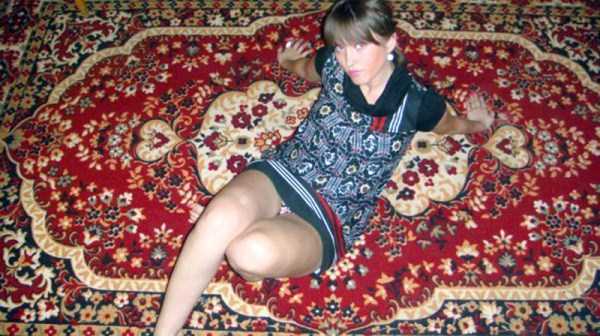 Ordinary Russian Girls Trying to Look Seductive (34 photos)