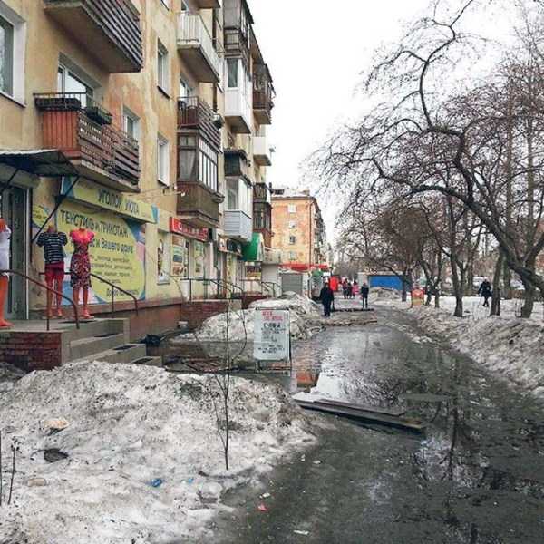 Roads in the City of Omsk are in Poor Condition (21 photos)