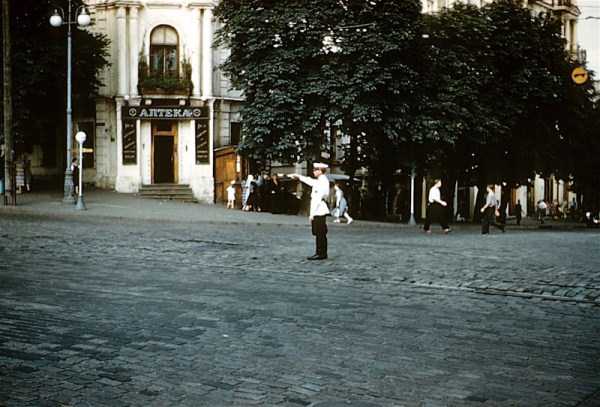 Kiev 60 Years Ago (34 photos)