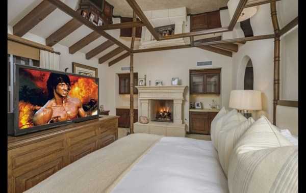 This is Where Rambo Lives (52 photos)