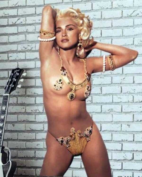 27 Mildly Provocative Photos of Young and Hot Madonna (27 photos)