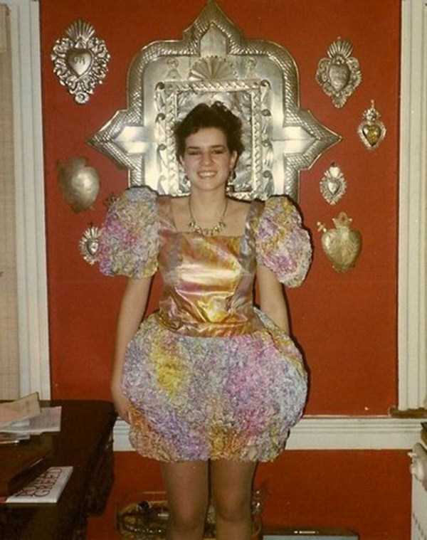 Cringeworthy Retro Prom Photos (50 photos)