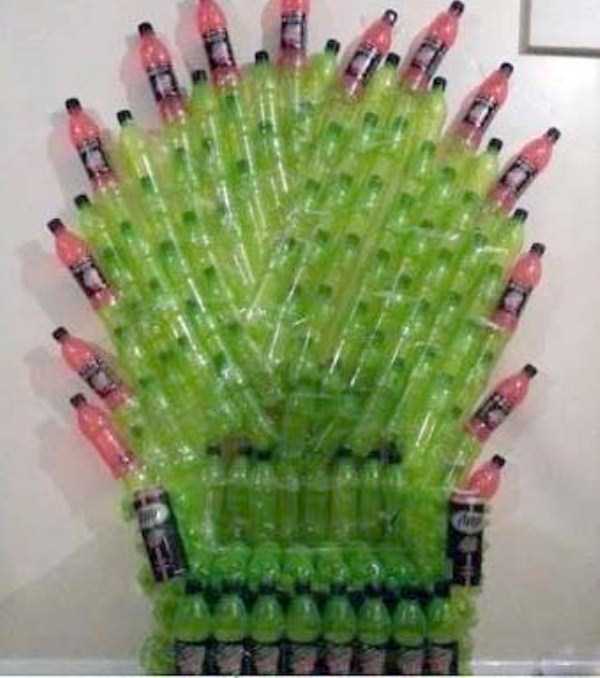 32 Extravagant Looking Chairs (32 photos)