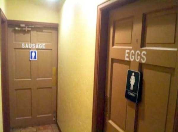 25 Hilarious And Eye Catching Toilet Signs (25 photos)