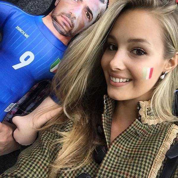 Hot Girls at EURO 2016 (45 photos)