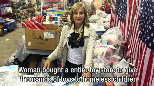 55 Admirable Examples of Humanity (55 photos)