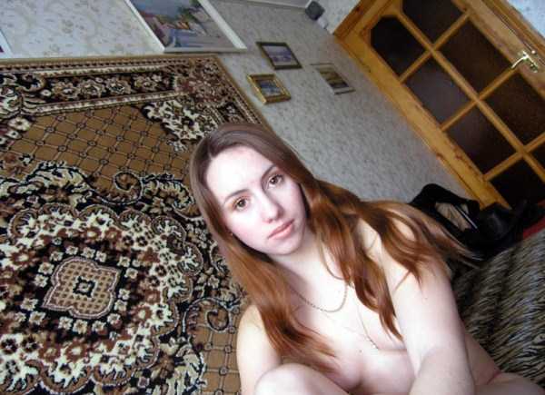 Russian Girls Are Crazy For Rugs (30 photos)