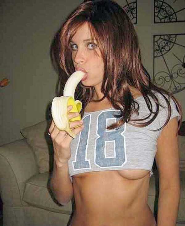 girls eating bananas 25