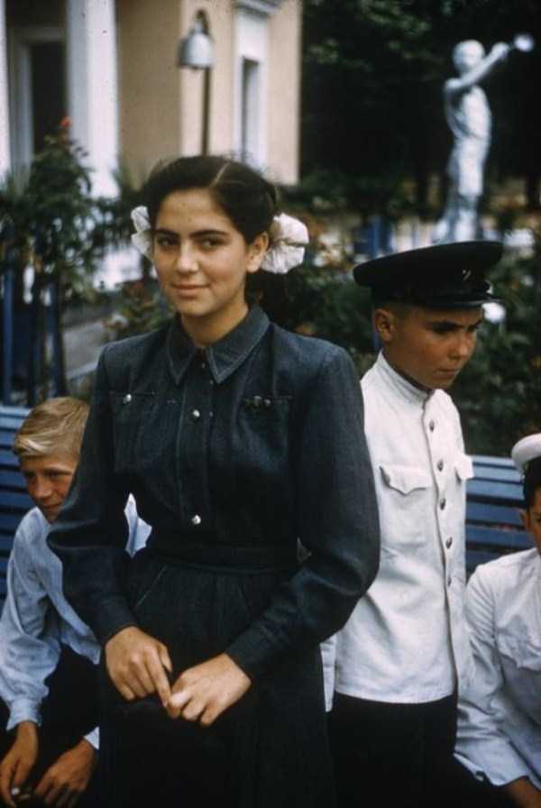 55 Photos of Random Ordinary Citizens of the Soviet Union