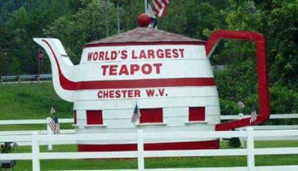 70 Super Sized Things (70 photos)