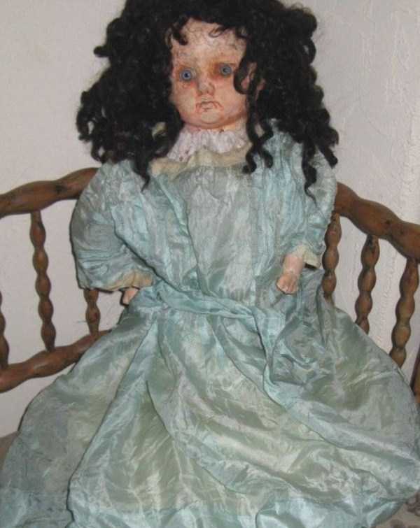 Strange Things Found in Antique Stores (21 photos)