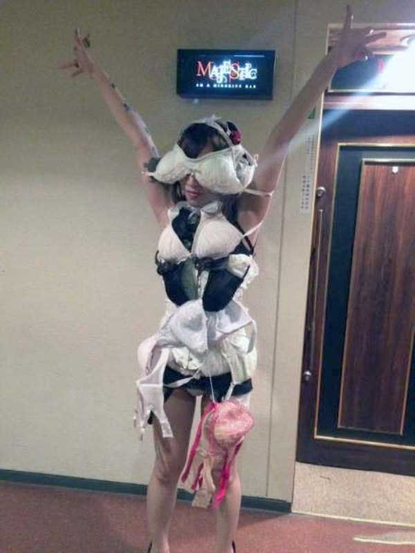 Some Weird Shit That Can Only Be Seen in Asia (40 photos)