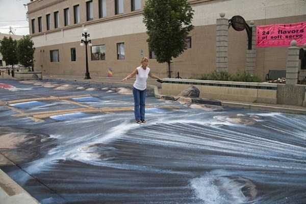 3D Sidewalk Chalk Drawings That Will Leave You Stunned (20 photos)