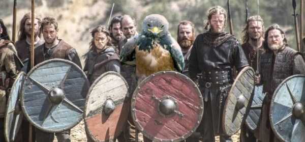 Badass Hawk Inspires Photoshop Battle (45 photos)